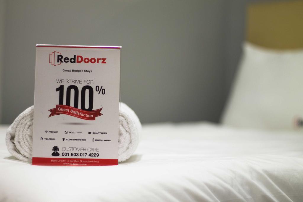 Reddoorz Plus @ Candrawulan Buahbatu Bandung Exterior foto